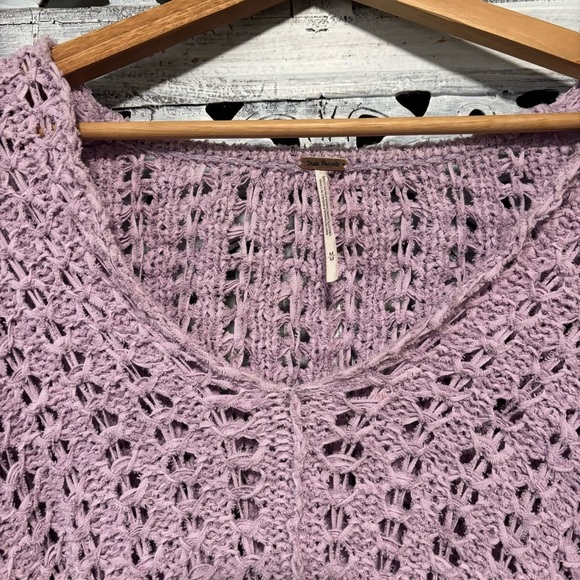 Free People Best Of You V Neck Crochet Oversized Purple Moon Lavender Sweater - Picture 8 of 10